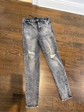 Fashion Nova Women's Acid Wash Distressed Skinny Jeans - Gray